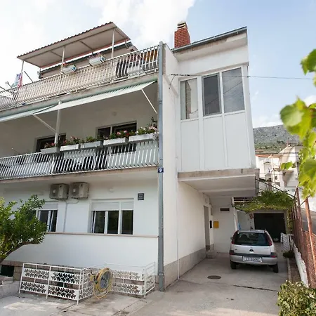 Apartment Vintage Duce