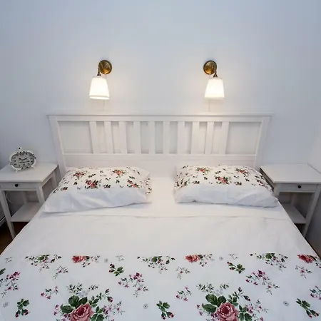 Apartment Vintage